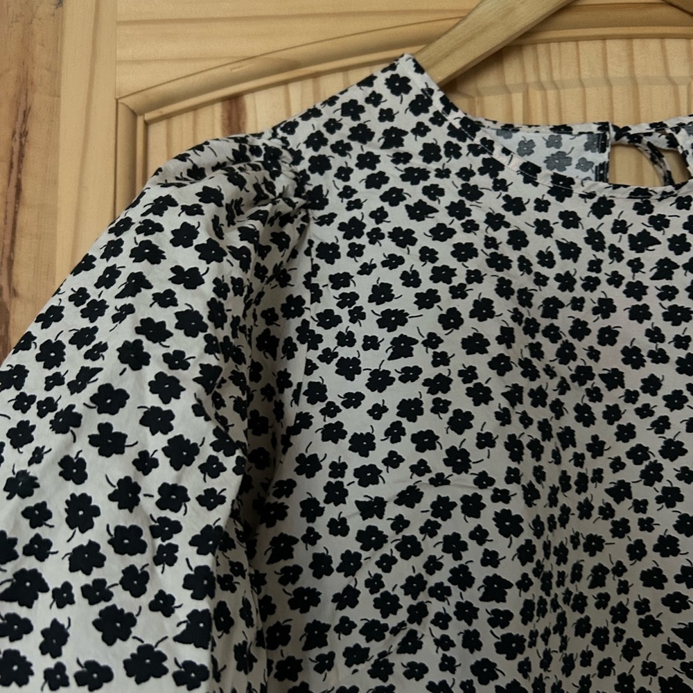 Printed Puff Sleeved Top